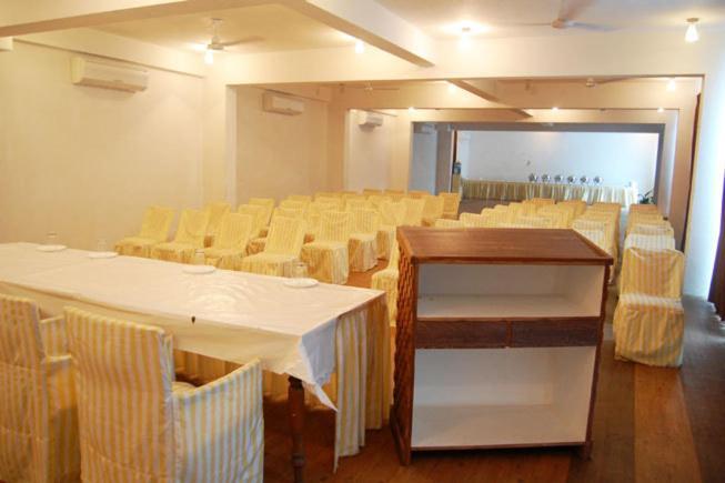 Alka Hotel Udaipur Exterior foto